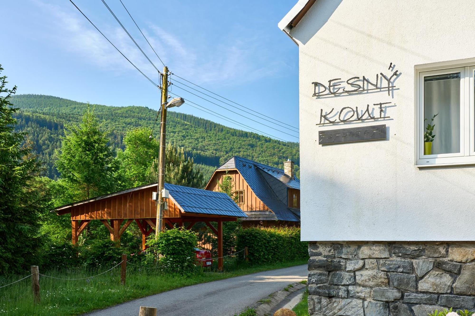 Desny Kout Villa Kouty Ngoại thất bức ảnh