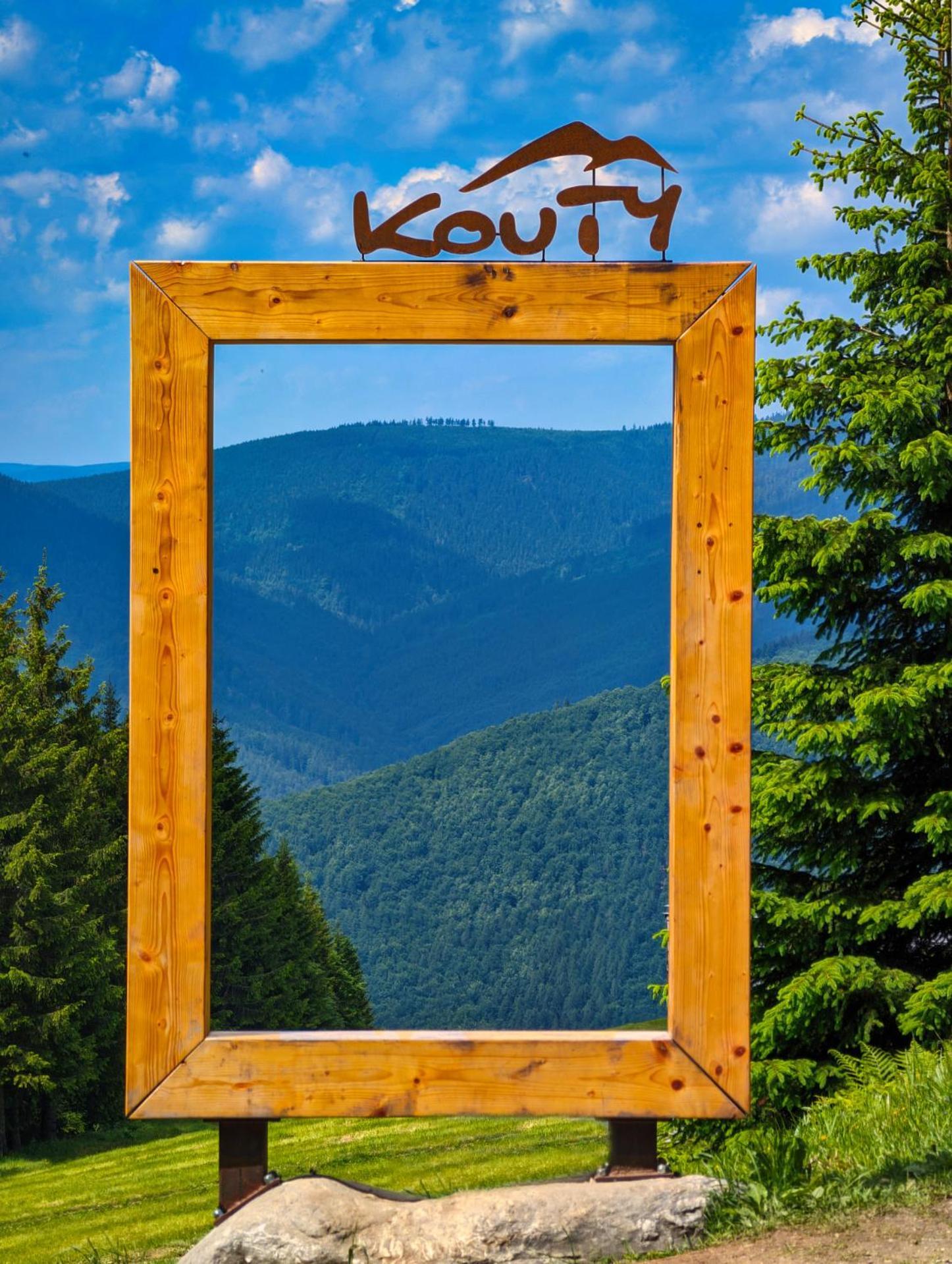 Desny Kout Villa Kouty Ngoại thất bức ảnh